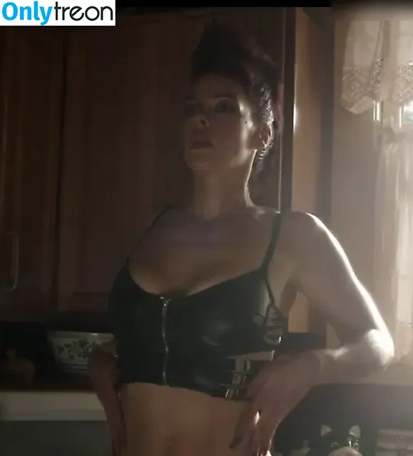 Pollyanna McIntosh голая photo #0009 (PollyAMcIntosh / pollyannamcintosh)