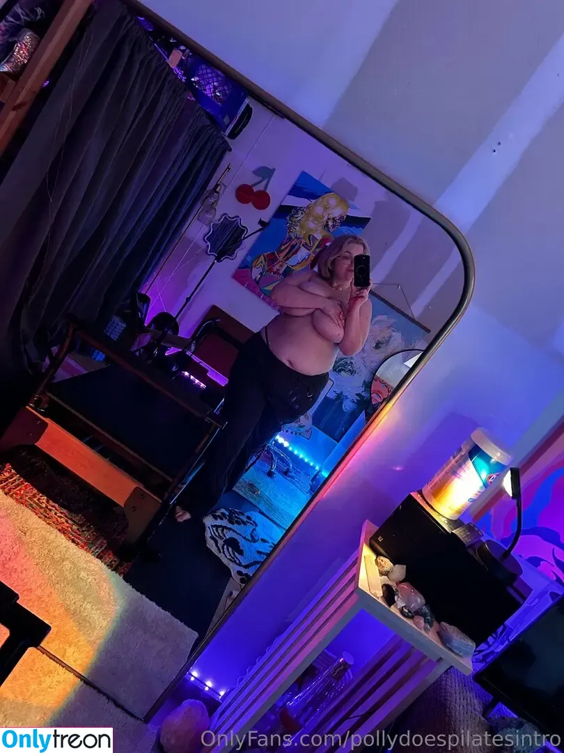 pollydoespilatesintro nude photo #0054 (pollydoespilatesintro)