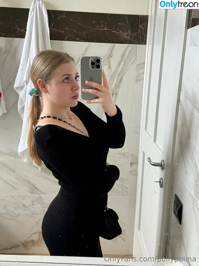 pollypolina nude photo #0016 (pollypolina_)