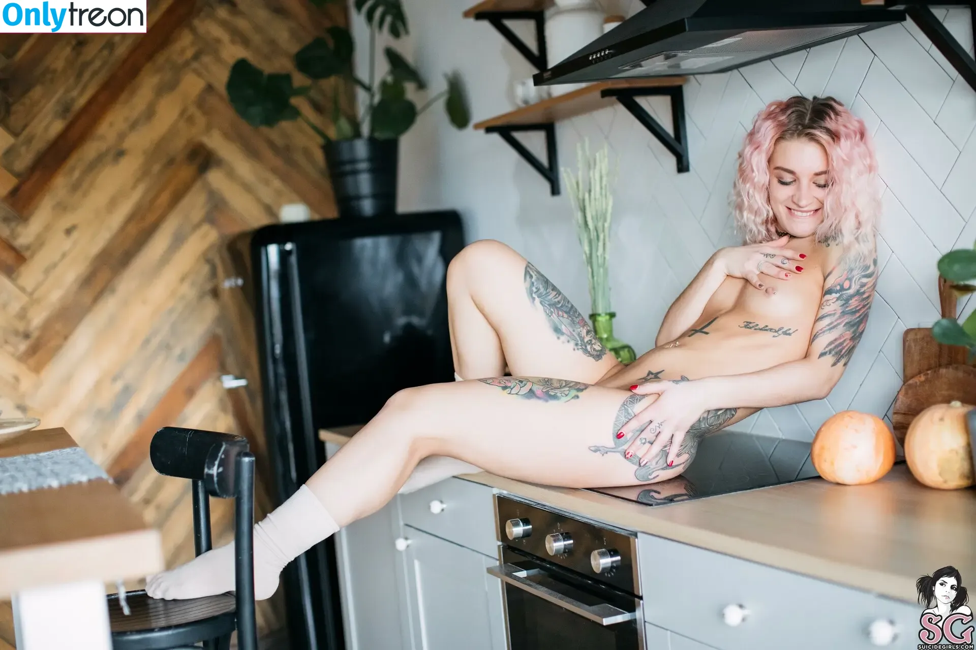 pollypolly nude photo #0133 (pixie_polly / polly.lolly)
