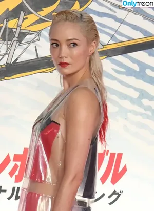 Pom Klementieff / Mantis from Guardiansthe Galaxy / pom.klementieff / pomklementieff nude photo #0273