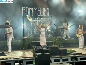 Pommelien Thijs / pommelienthijs / pommelinetilliere фото голая #0368