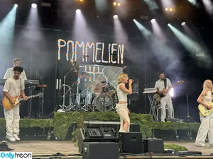 Pommelien Thijs / pommelienthijs / pommelinetilliere фото голая #0376