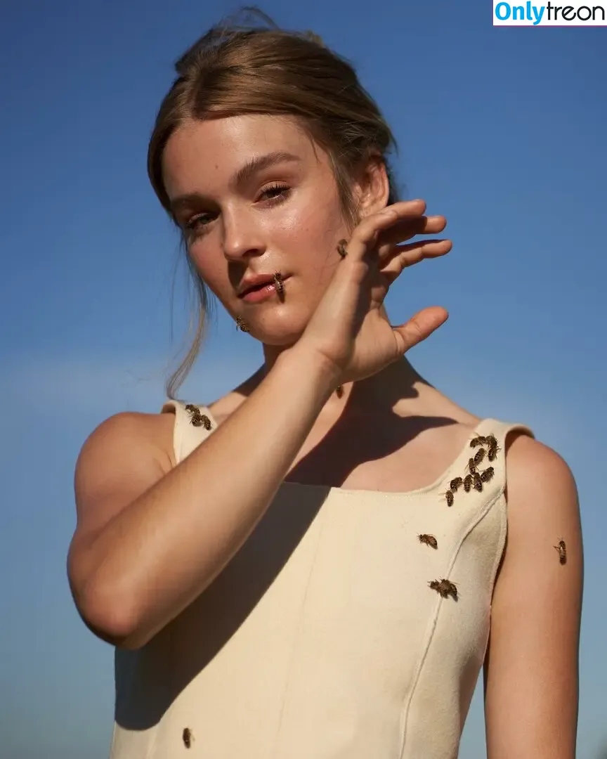 Pommelien Thijs nude photo #0223 (pommelienthijs / pommelinetilliere)