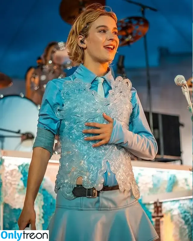 Pommelien Thijs голая photo #0771 (pommelienthijs / pommelinetilliere)