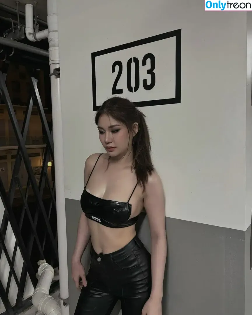 Pony_pony1225 nude photo #0001 (Kuy Tevkat)