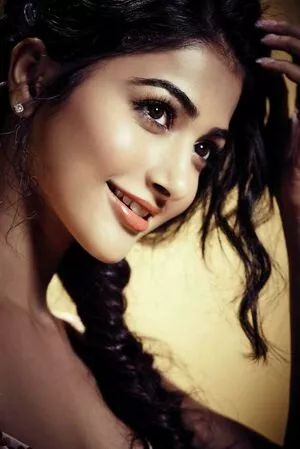 Pooja Hegde / hegdepooja nude photo #0055