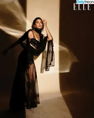 Pooja Hegde / hegdepooja nude photo #0081