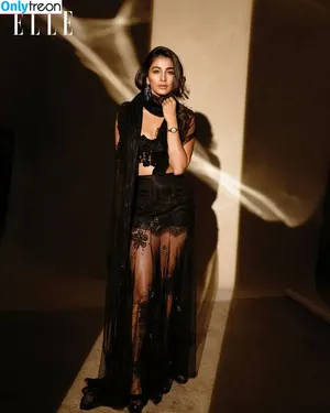 Pooja Hegde / hegdepooja nude photo #0082