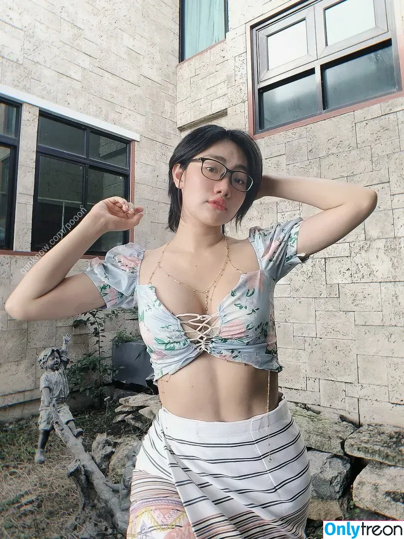 Poon Wrunya nude photo #0225 (pop_warunya / thebigpoonmama)