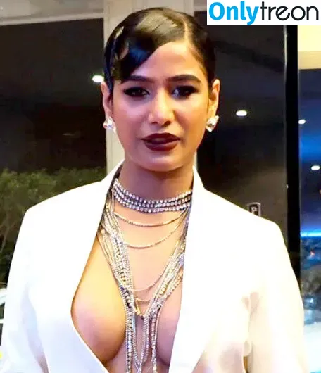 Poonam Pandey голая photo #0361 (Indian Goddess / iPoonampandey / poonampandeytv)