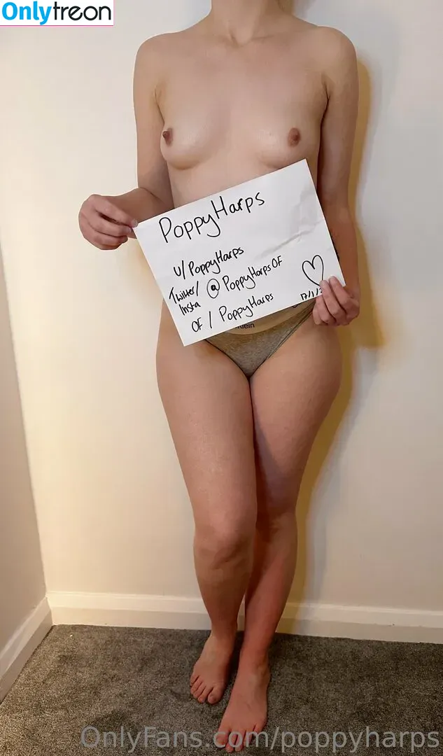 poppyharps nude photo #0001 (poppyharp)