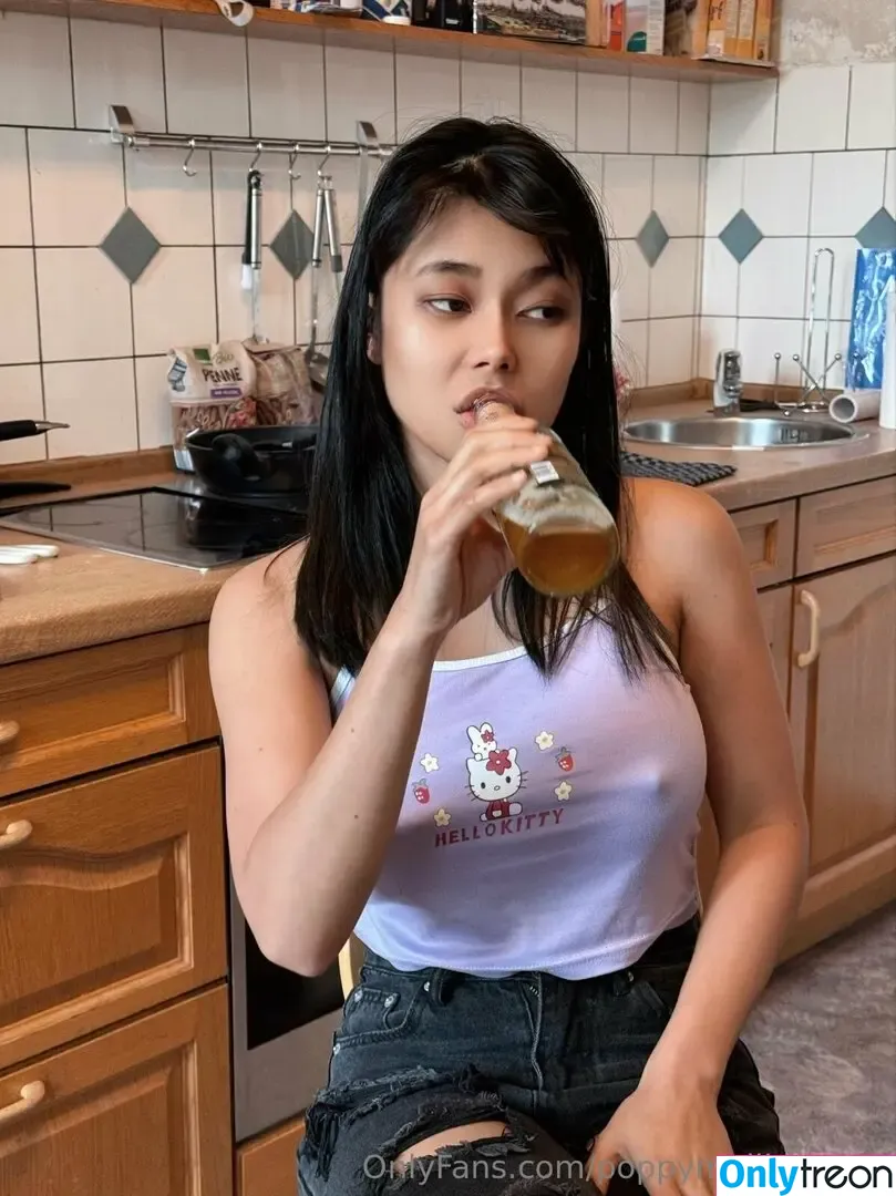 poppymeilleur999 nude photo #0030 (poppymeilleur)