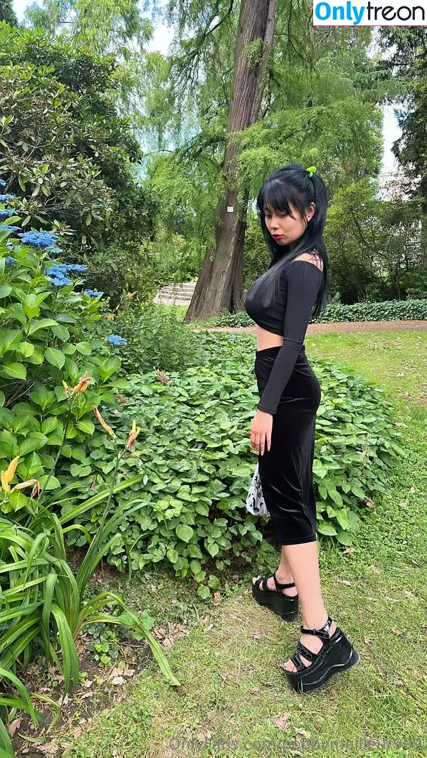 poppymeilleur999 nude photo #0037 (poppymeilleur)