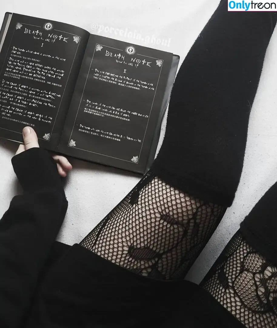 Porcelain Ghoul nude photo #0001 (p0rncelain_ghoul / porcelain.ghoul)