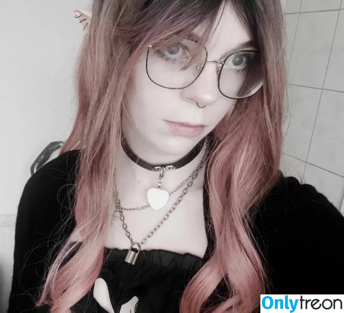 Porcelain Ghoul nude photo #0026 (p0rncelain_ghoul / porcelain.ghoul)