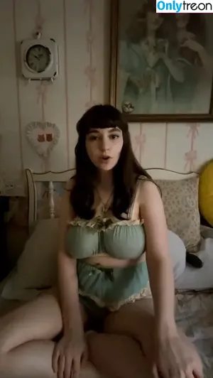 porcelainmilkbottle / sleepylittledolly / u379634773 nude photo #0038