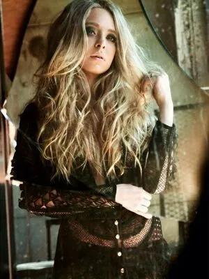 Portia Doubleday / portiadd фото голая #0008