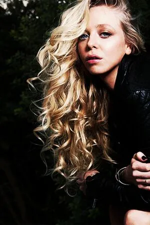 Portia Doubleday / portiadd фото голая #0027