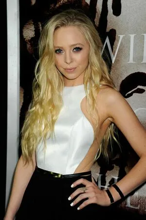 Portia Doubleday / portiadd фото голая #0070