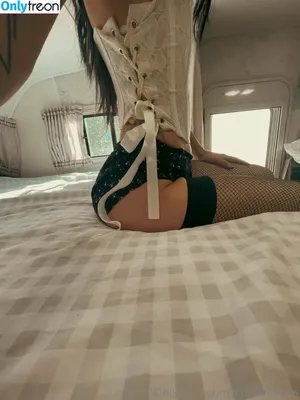 Portofbones nude photo #0002