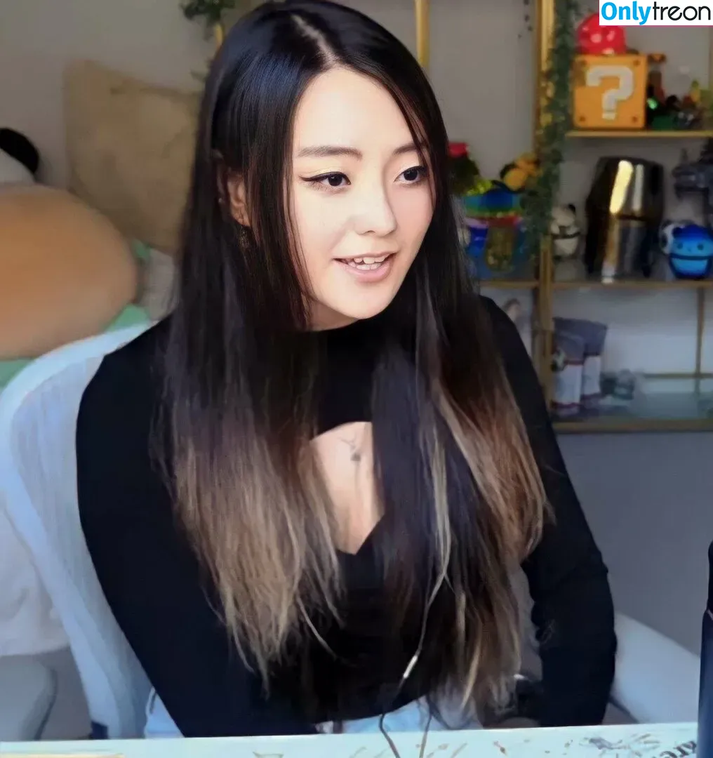 PotasticPanda голая photo #0017 (Jeannie / MXRPlays / mmoxreview / mxrlovesfans)