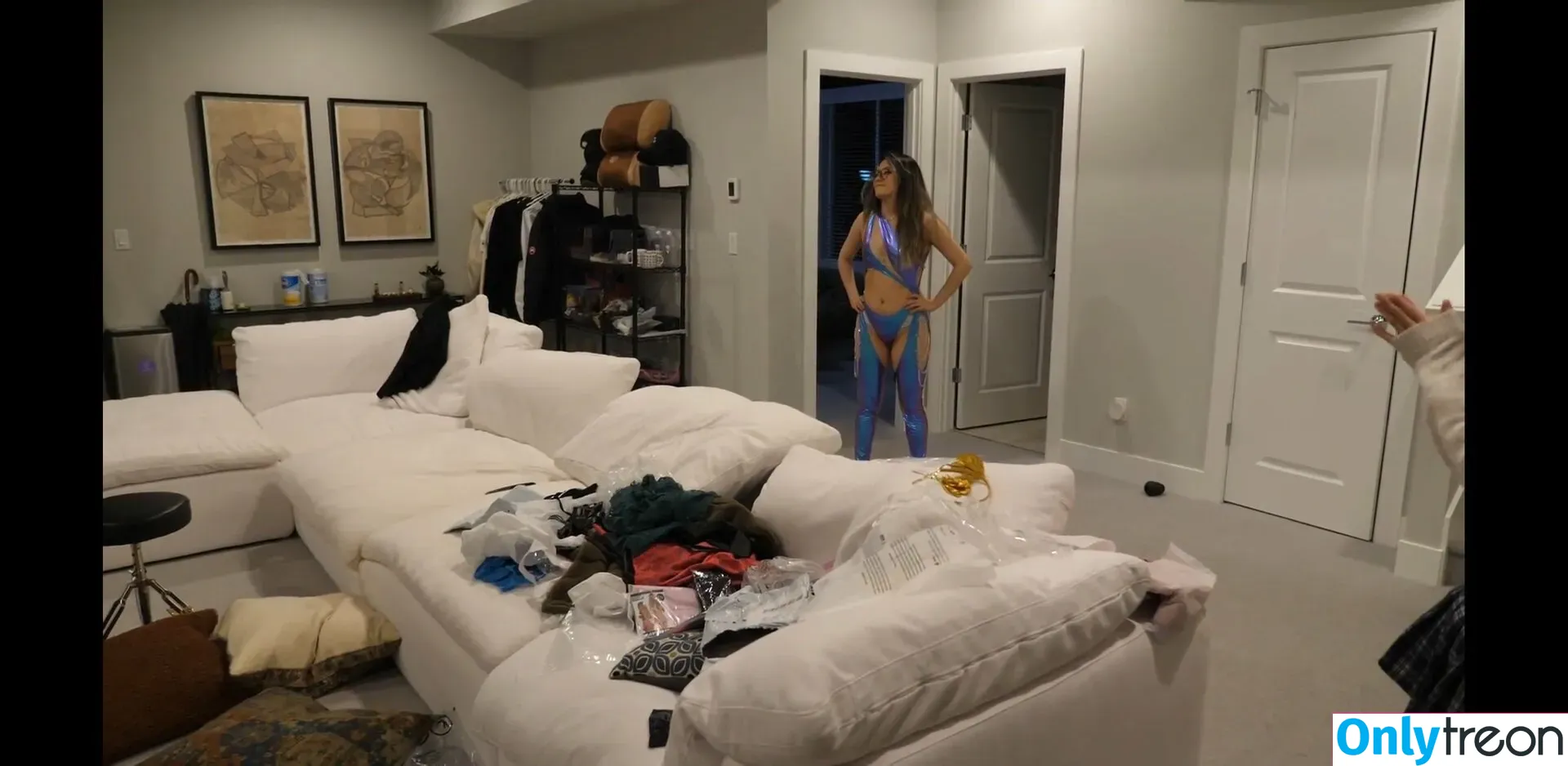 PotasticPanda nude photo #0128 (Jeannie / MXRPlays / mmoxreview / mxrlovesfans)