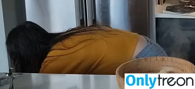 PotasticPanda nude photo #0471 (Jeannie / MXRPlays / mmoxreview / mxrlovesfans)