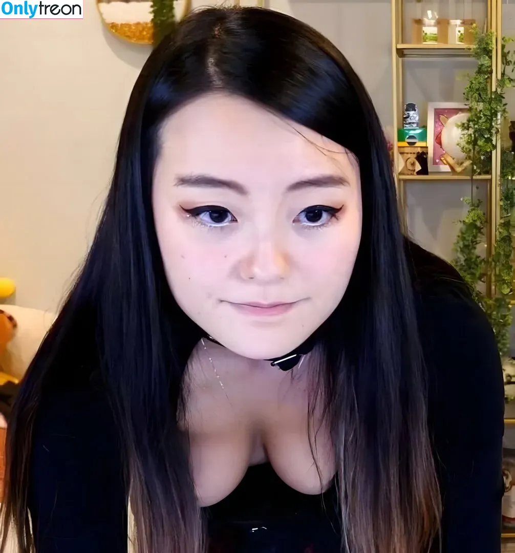 PotasticPanda голая photo #0492 (Jeannie / MXRPlays / mmoxreview / mxrlovesfans)