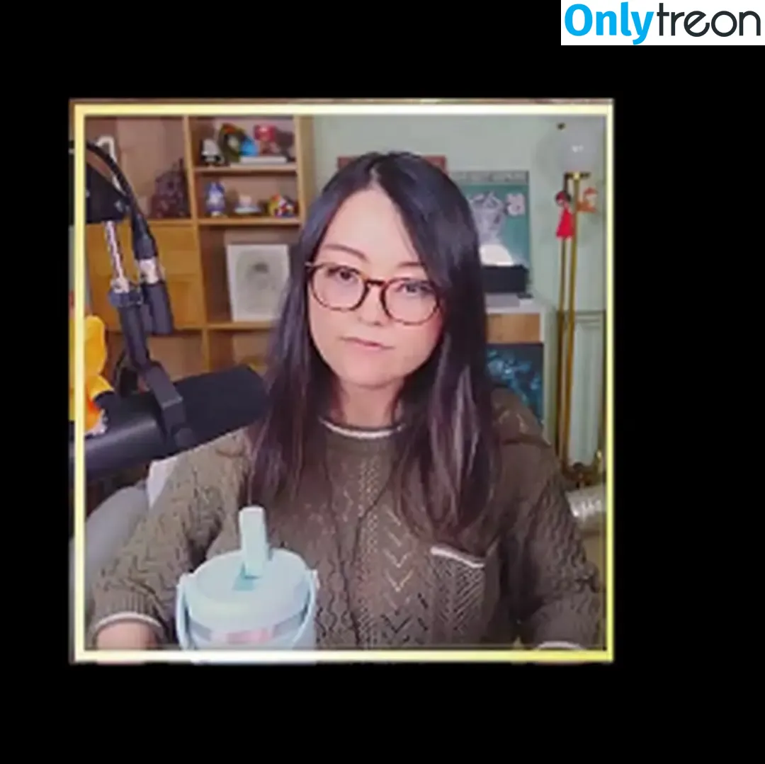 PotasticPanda nude photo #0684 (Jeannie / MXRPlays / mmoxreview / mxrlovesfans)