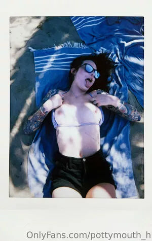 pottymouth_h / thepottymouthpod nude photo #0084