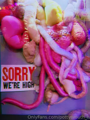 pottymouth_h / thepottymouthpod nude photo #0088