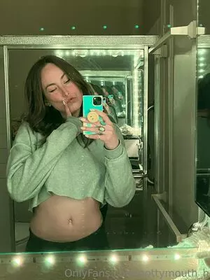 pottymouth_h / thepottymouthpod nude photo #0129
