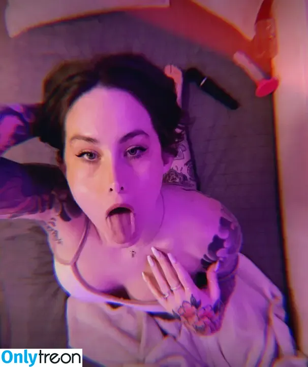 pottymouth_h nude photo #0462 (iampottymouth)