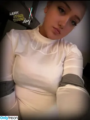 poutprincessxx / thepoutiest фото голая #0066
