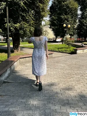 poutyrosee / pouty__official фото голая #0053