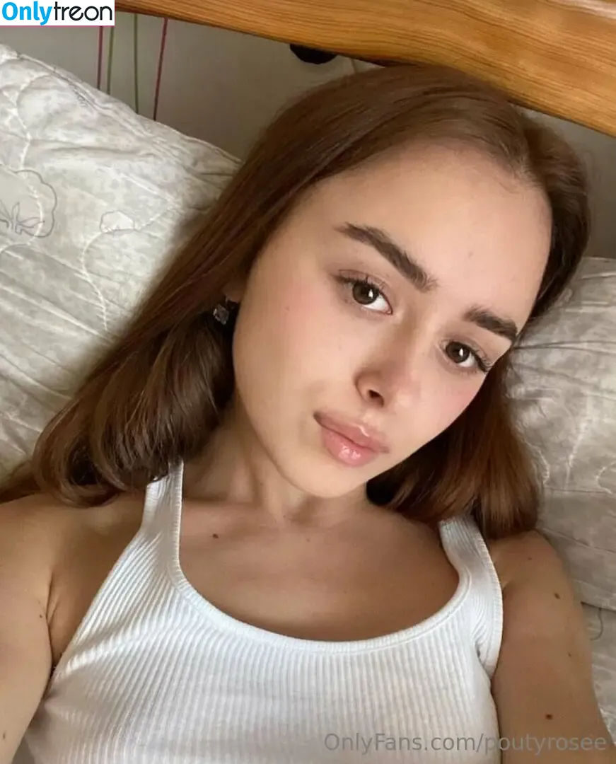 poutyrosee nude photo #0167 (pouty__official)