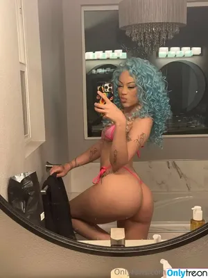 ppcocaine / Lilliane Catherine Diomi / ppcoca1ne / ppcocaine.ca nude photo #0075