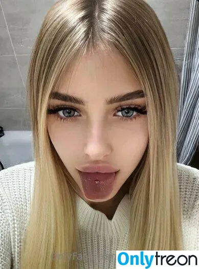 pppoisonnn.ivy nude photo #0069 (pppoisonnn.ivy)