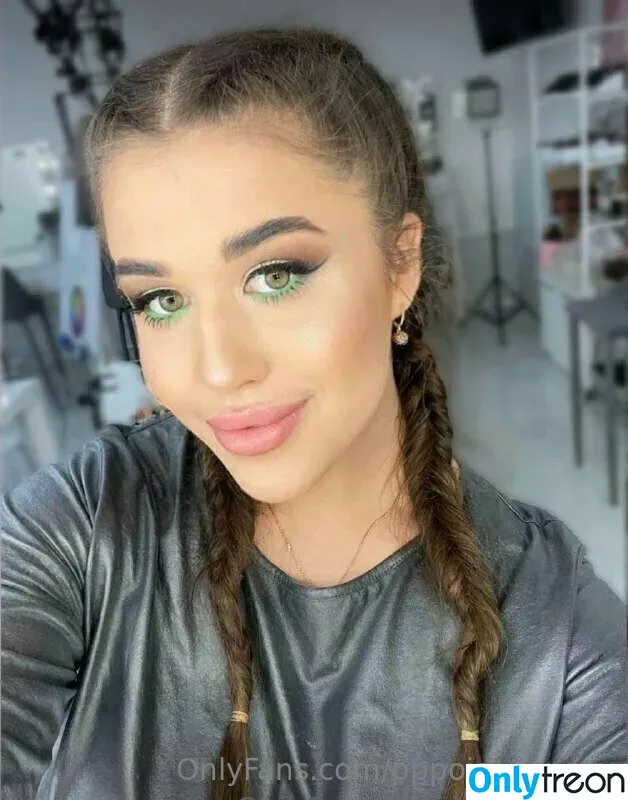 pppoisonnn.ivy nude photo #0086 (pppoisonnn.ivy)