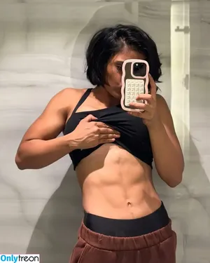 Prableen Kaur / fitspirit19 фото голая #0003