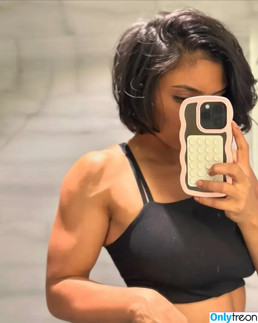 Prableen Kaur nude photo #0002 (fitspirit19)