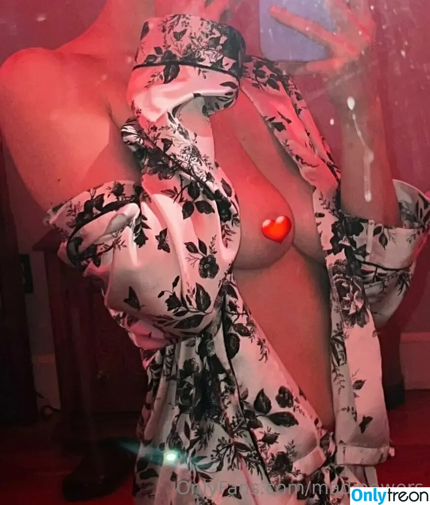 precious.goldiloxxx nude photo #0017 (goldiloxx__)