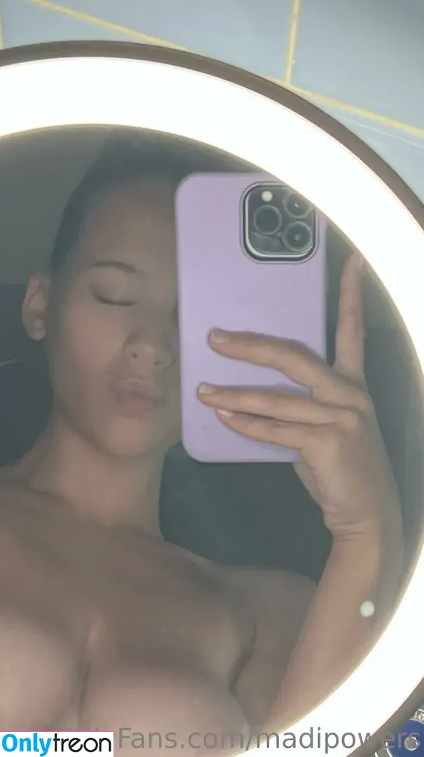 precious.goldiloxxx nude photo #0030 (goldiloxx__)