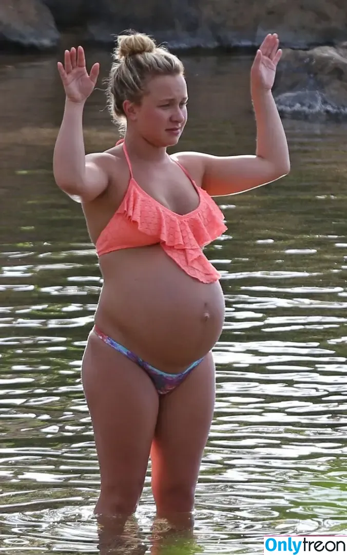 Pregnant Celebs голая photo #0091 (pregnant.celebrities)