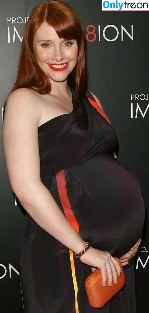 Pregnant Celebs голая photo #0118 (pregnant.celebrities)