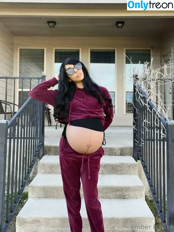 Pregnant Ember голая photo #0047 (emberbastet)