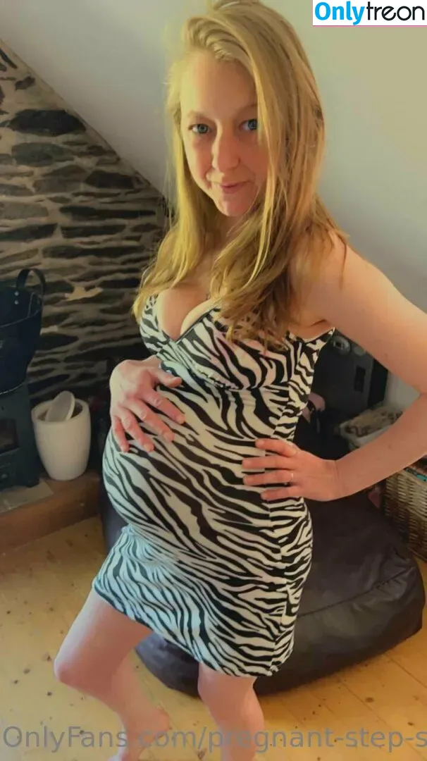 pregnant-step-sister nude photo #0186 (lillyjbennett)