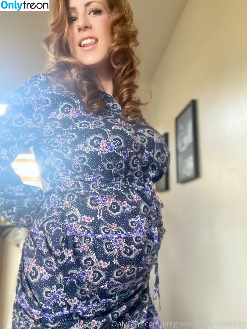 pregnantenglishrosefree nude photo #0008 (littleredridinginthe_hood)