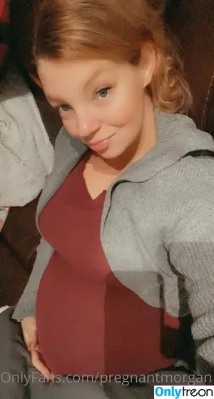 pregnantmorgan / expecting_grey nude photo #0013